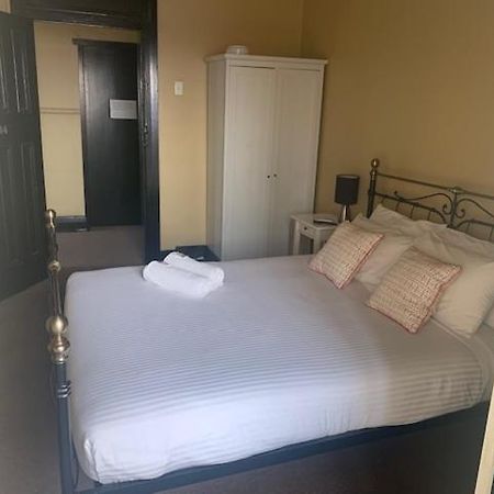 Royal Oak Hotel Cessnock Bagian luar foto