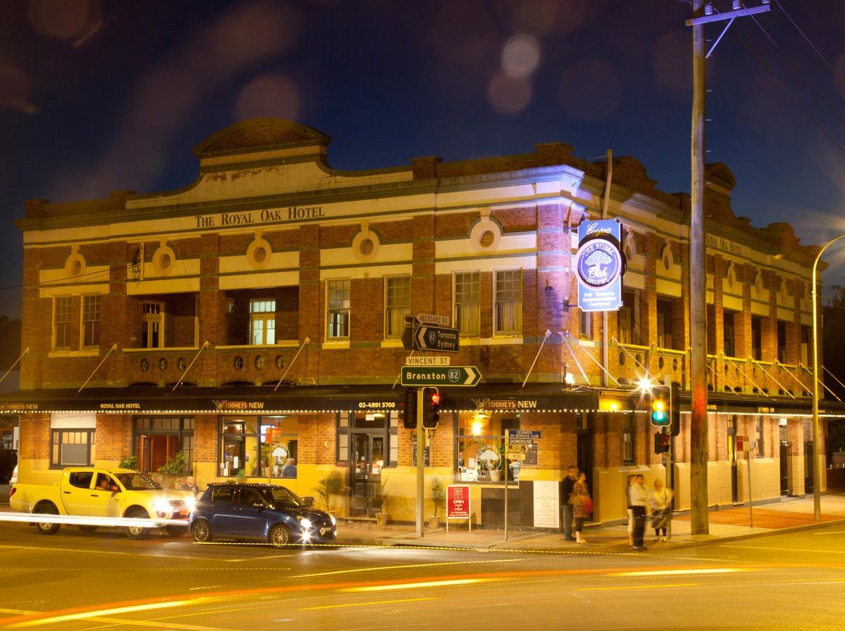 Royal Oak Hotel Cessnock Bagian luar foto